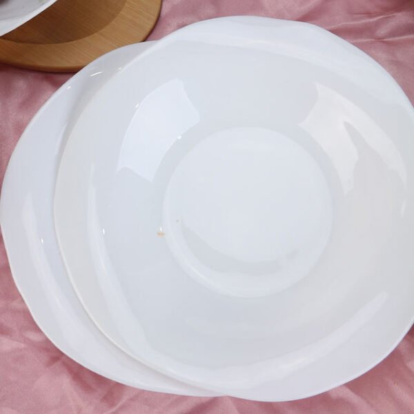 Q8178 - TRAVESSA REDONDA  EM VIDRO OPALINO TEMPERADO BRANCO, MODELO SMART CUISINE WAVY, TAMANHO 28X5CM, MARCA LUMINARC - Imagem 3