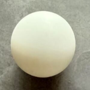 BOLA LEVE E OCA EM ABS PARA A PRATICA DE PINGUE-PONGUE. DI&Acirc;METRO DE 40MM