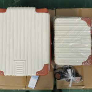 KIT DE MALAS DE VIAGEM COM PARTE EXTERIOR E INTERIOR EM PL&Aacute;STICO ABS COM FORRO EM TECIDO DE POLIESTER