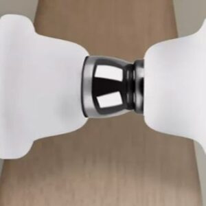 PRENDEDOR DE PORTA MAGN&Eacute;TICO EM A&Ccedil;O INOX PARA SEGURAR A PORTA ABERTA. DIMENS&Otilde;ES: 53X46MM