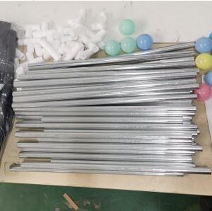 CERCADINHO INFANTIL DOBR&Aacute;VEL COM ESTRUTURA EM A&Ccedil;O TUBULAR REVESTIDO EM TECIDO SINT&Eacute;TICO DE POLI&Eacute;STER E PAIN&Eacute;IS LATERAIS EM TELA RESPIRAVEL