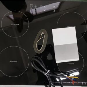 FOGÃO COOKTOP ELÉTRICO DE INDUÇÃO COM 4 ZONAS DE AQUECIMENTO