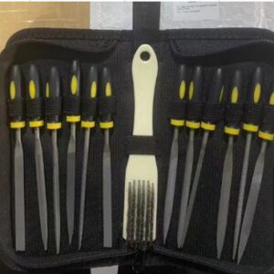 CONJUNTO DE LIMAS DIAMANTADAS COMPOSTO POR 10 PECAS, UTILIZADAS PARA DESBASTE, AJUSTE FINO E ACABAMENTO DE SUPERFICIES EM DIVERSOS MATERIAIS. FABRICADAS EM ACO COM REVESTIMENTO ABRASIVO DIAMANTADO, POSSUEM CABO PLASTICO PARA MANUSEIO SEGURO E PRECISO. O KIT INCLUI FORMATOS VARIADOS, TAIS COMO CHATA, MEIA CANA, REDONDA, QUADRADA, TRIANGULAR, OVAL E PONTA FACA, ADEQUADAS PARA TRABALHOS DE PRECISAO EM VIDRO, CERAMICA, AZULEJO, METAL E APLICACOES ARTESANAIS E PROFISSIONAIS.