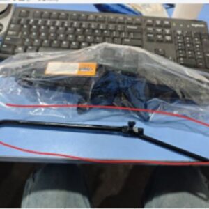 MACACO HIDRAULICO MECANICO AUTOMOTIVO TIPO SANFONA, FABRICADO EM ACO DE ALTA RESISTENCIA, DESTINADO A ELEVACAO MANUAL DE VEICULOS PARA OPERACOES DE MANUTENCAO E EMERGENCIA. POSSUI SISTEMA DE ELEVACAO POR ROSCA COM ACIONAMENTO POR MANIVELA, DESIGN DOBRAVEL E FORMATO COMPACTO PARA ARMAZENAMENTO. CAPACIDADE DE CARGA DE ATE 1.5 OU 2 TONELADAS, COM ALTURA MINIMA DE APROXIMADAMENTE 10 CM E ALTURA MAXIMA DE ATE 39 CM. PRODUTO DE USO AUTOMOTIVO, PORTATIL E NAO ELETRICO.