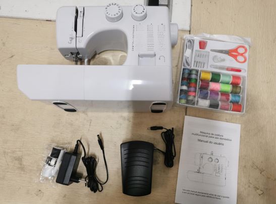 MAQUINA DE COSTURA ELÉTRICA, PORTÁTIL, PARA USO DOMESTICO