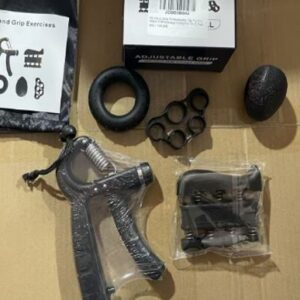 KIT DE EXERCICIOS FISICO CONTENDO MANOPLA DE RESISTENCIA COM MOLA, ANEIS DE RESISTENCIA, ACESSORIOS EM BORRACHA E PLASTICO, DESTINADO AO TREINAMENTO DE FORCA DAS MAOS, DEDOS E ANTEBRACO