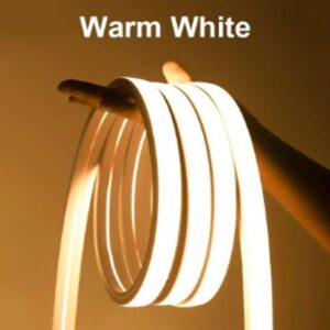 FITA/LUMINARIA FLEXIVEL LED TIPO NEON, FABRICADA EM PVC, FIOS DE COBRE E PLACA DE CIRCUITO ELETRONICO, UTILIZADA PARA ILUMINACAO E DECORACAO DE AMBIENTES INTERNOS E EXTERNOS. TENSAO: 110V. POTENCIA: 5W. ACOMPANHA FITA LED DE 5 METROS E PLUGUE DE ALIMENTACAO.