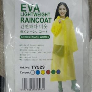 CAPA DE CHUVA ADULTO EM PVC COM CAPUZ, COR AMARELO, TAMANHO MEDIO 145CM, COM MANGAS LONGAS E FECHAMENTO POR BOTOES DE PRESSAO