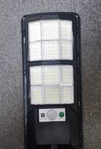 LUMINÁRIA SOLAR LED PARA ILUMINACAO EXTERNA, FABRICADA EM ABS, PC E LIGA DE ALUMINIO, COM PAINEL SOLAR, BATERIA RECARREGAVEL E SENSOR.TENSAO: 3,7V. POTENCIA: 4,5W. ACOMPANHA CONTROLE REMOTO, SUPORTE/HASTE PARA FIXAÇÃO, KIT DE PARAFUSOS E MANUAL DE INSTRUCOES.